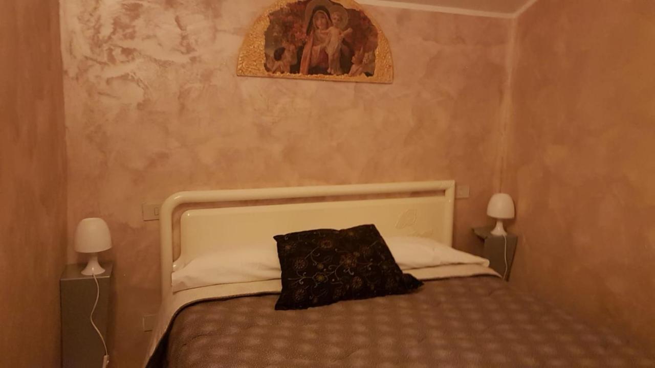 La Casetta Dei Desideri Poggio Bustone Extérieur photo